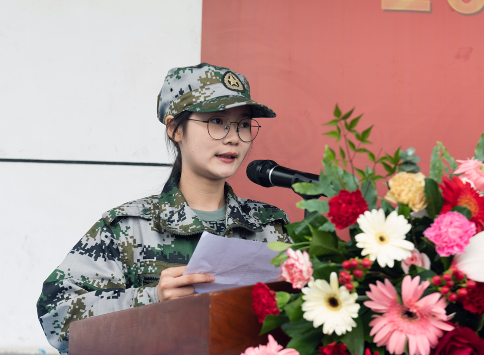 天水师范学院军训图片