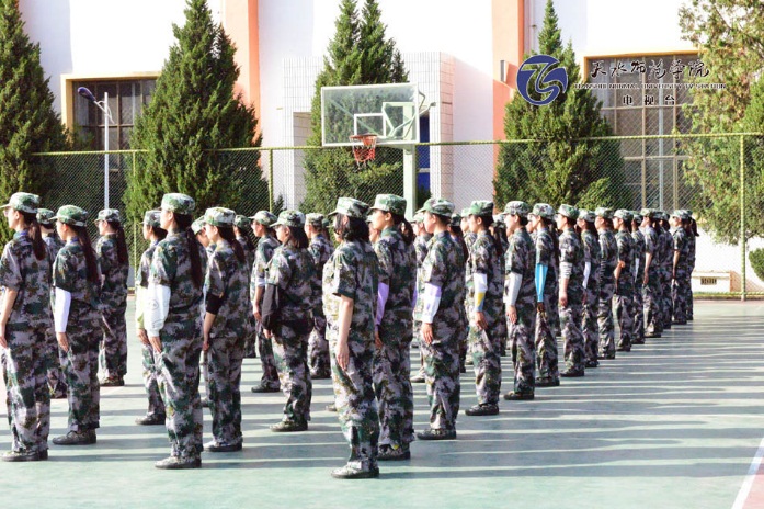 天水师范学院军训图片图片